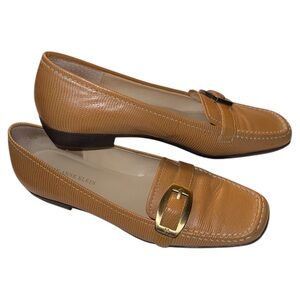 Anne Klein iFlex Tan Embossed Leather Buckle Loafers Square Toe Women’s Size 6.5
